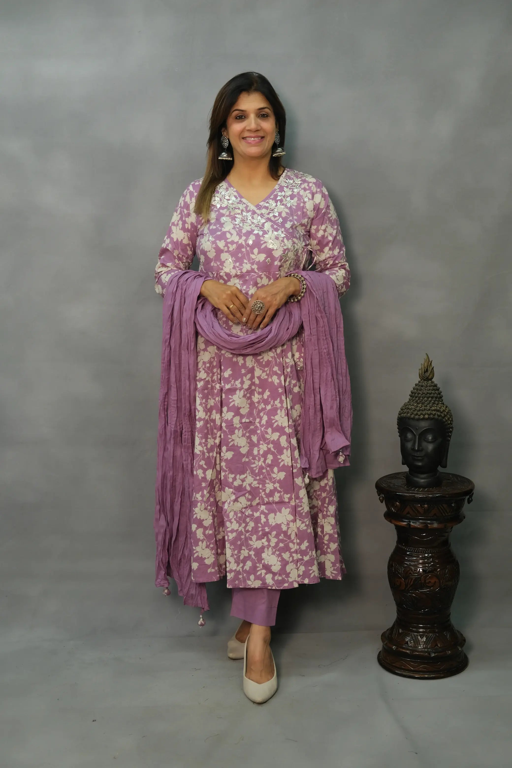 Elegant A-Line Cotton Suit with Gota Patti Work – 3-Piece Ethnic Set
