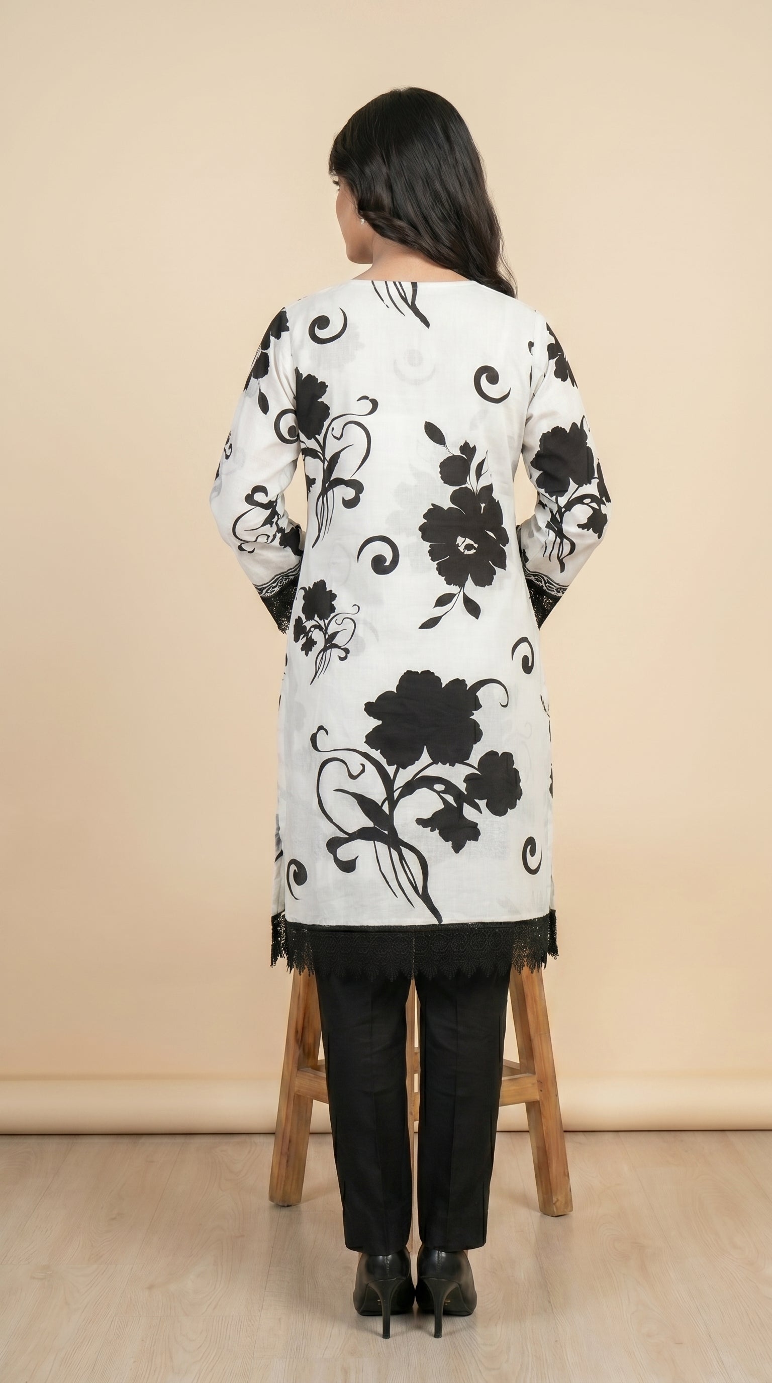 Black & White Floral Print Kurti Pant Set