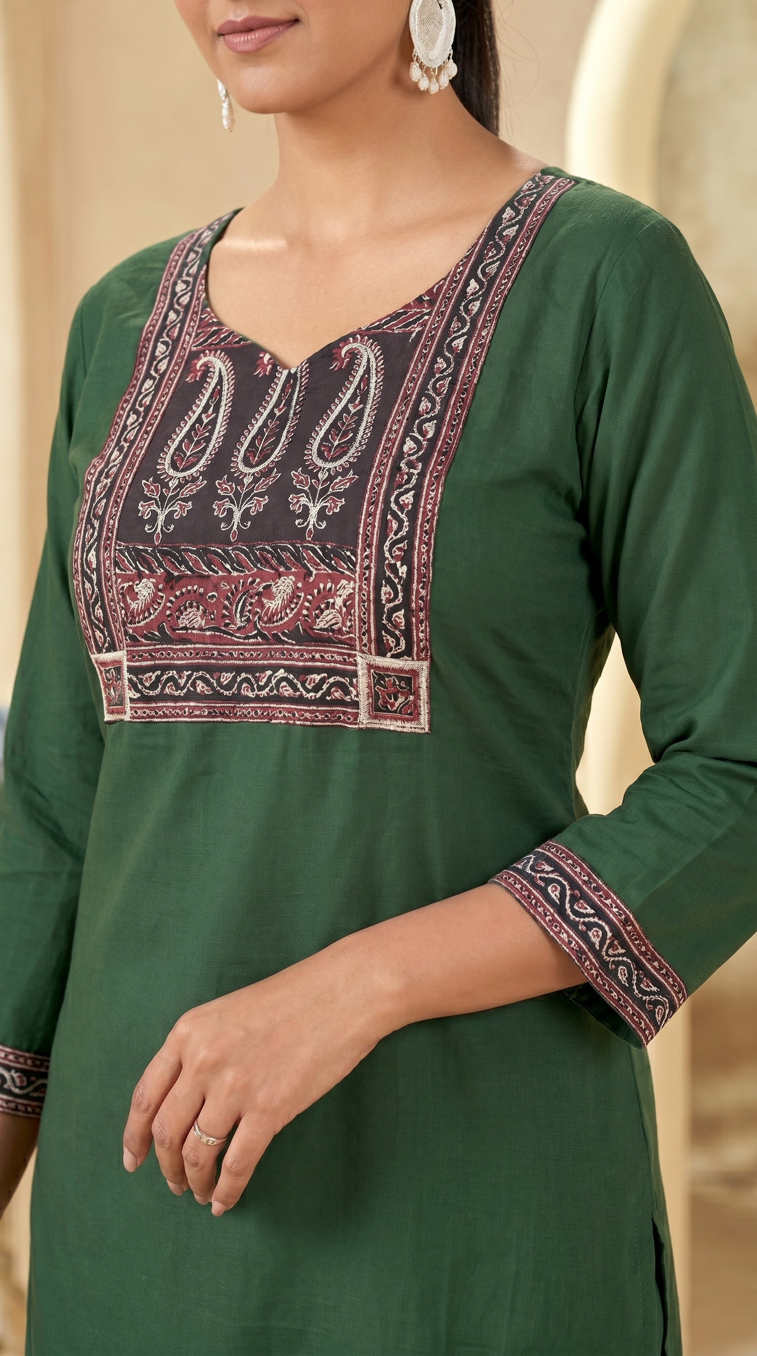 Green Gamathi Yoke Kurti Pant Set